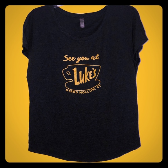 Next Level Apparel Tops - 🎉HP🎉 Gilmore Girls T-shirt